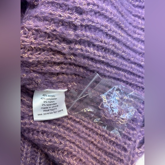 Elizabeth and James NWOT Open Stitch Crew Neck Cropped Purple Sweater – Large - Picture 7 of 7